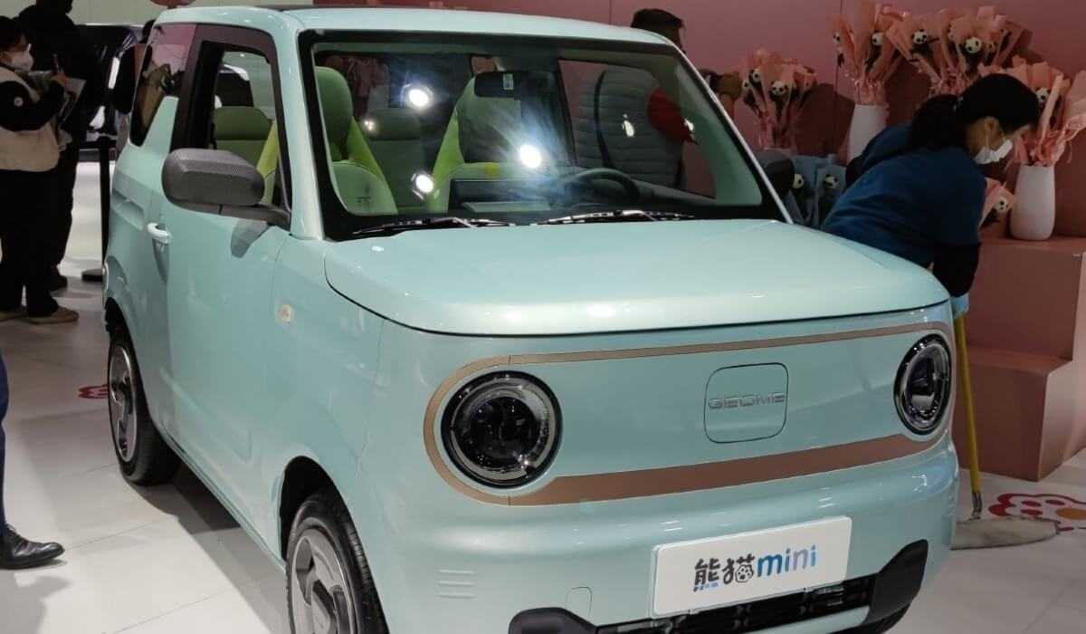 Cek Spesifikasi Mobil Listrik Geely Panda Rp 80 Jutaan